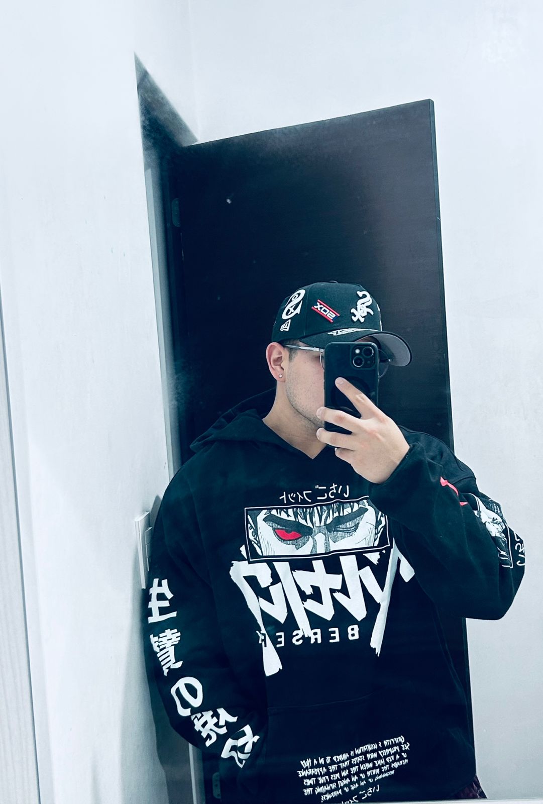 Foto de reseña de Tristan