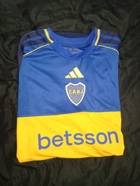 Foto de Mariano con su compra